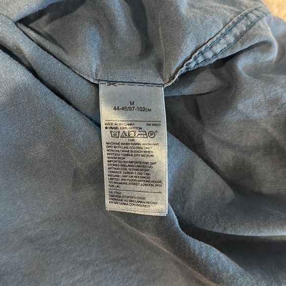 Banana Republic button down size medium men’s - Picture 8 of 8